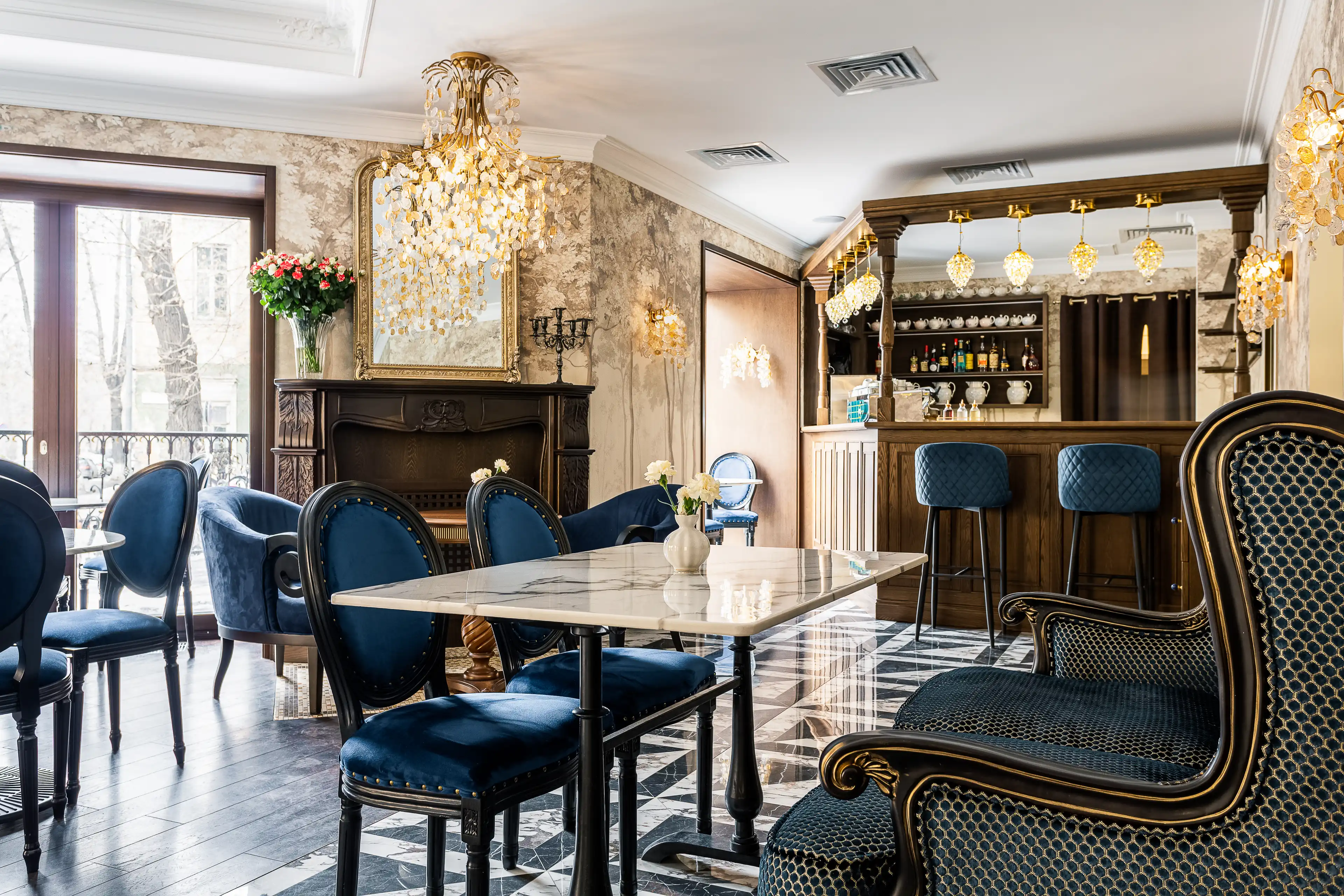 InteriorImg